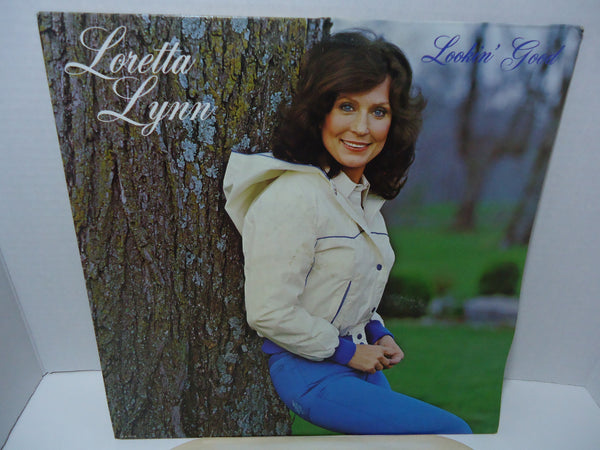 Loretta Lynn - Lookin' Good