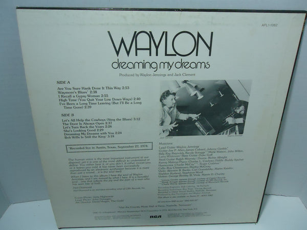 Waylon Jennings - Dreaming My Dreams